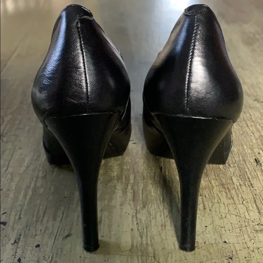 Nine WEST Verena Black Leather Heels